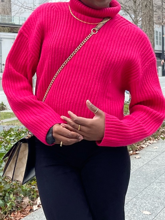 H&M Sweaters - H&M Bright Fuchsia Ribbed Turtleneck Sweater